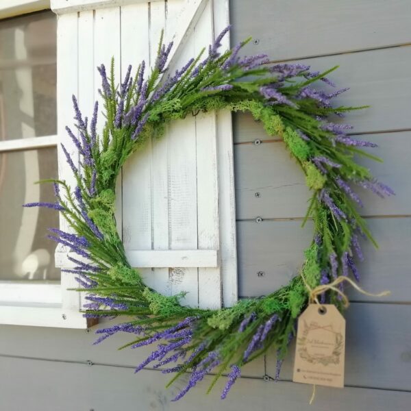 hand made wianek dekoracyjny z fioletowych wrzosów