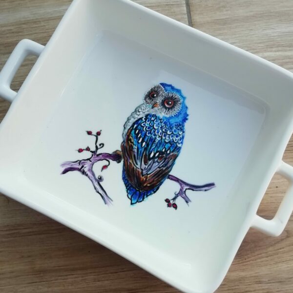 hand made ręcznie malowane białe eramiczne naczynie żaroodporne z niebieską sową